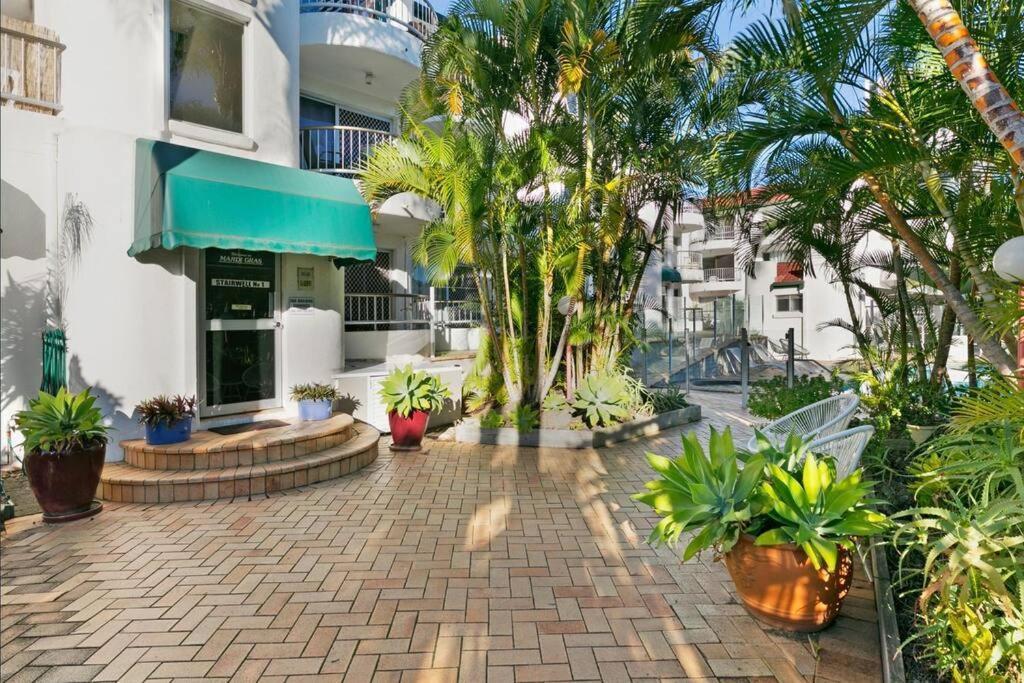 Broadbeach, Stylish Apartment Close To Everything Gold Coast Exterior foto